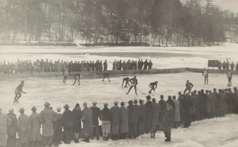 Beebe Lake Hockey